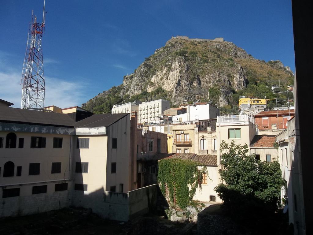 Bed And Breakfast Josepha Taormina Phòng bức ảnh